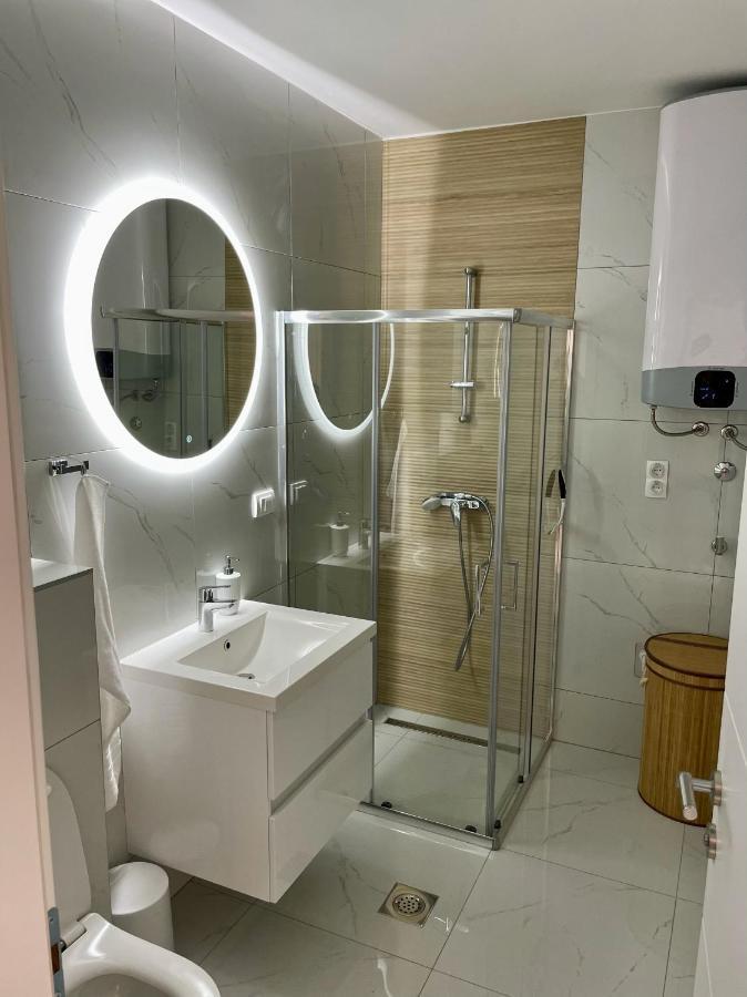 Delux Apartman President Centar บริชโก ภายนอก รูปภาพ