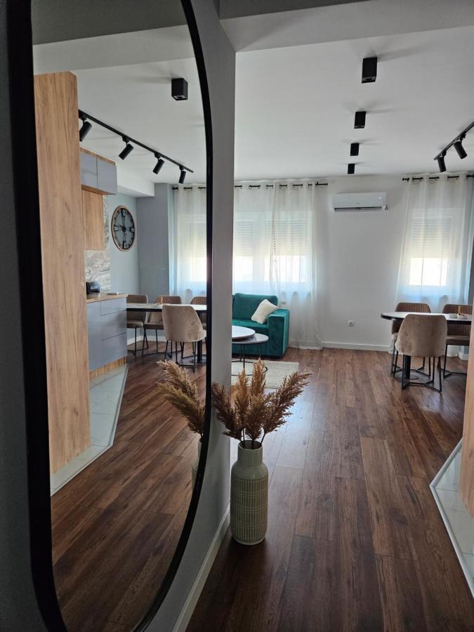 Delux Apartman President Centar บริชโก ภายนอก รูปภาพ