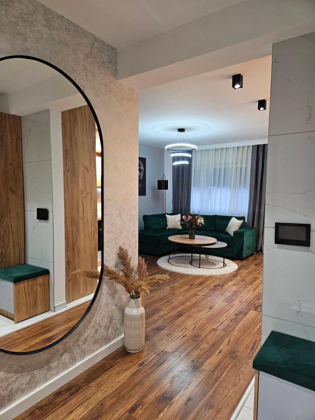 Delux Apartman President Centar บริชโก ภายนอก รูปภาพ